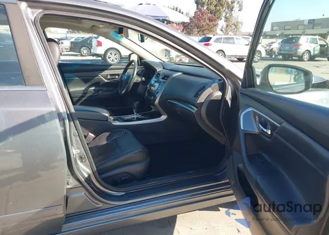 2015 Nissan Altima 2.5 Sl from USA, damaged, VIN 1N4AL3AP6FN923691